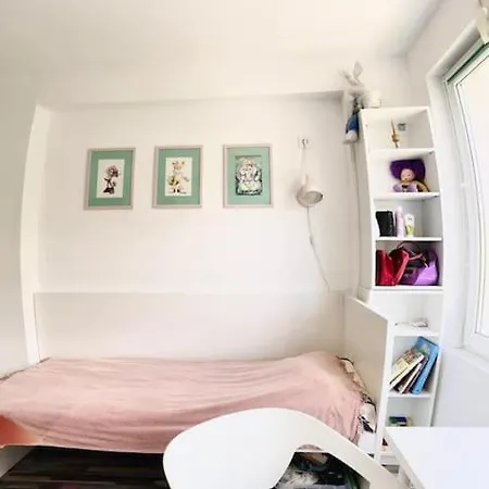 Beautiful Spacious 公寓 *